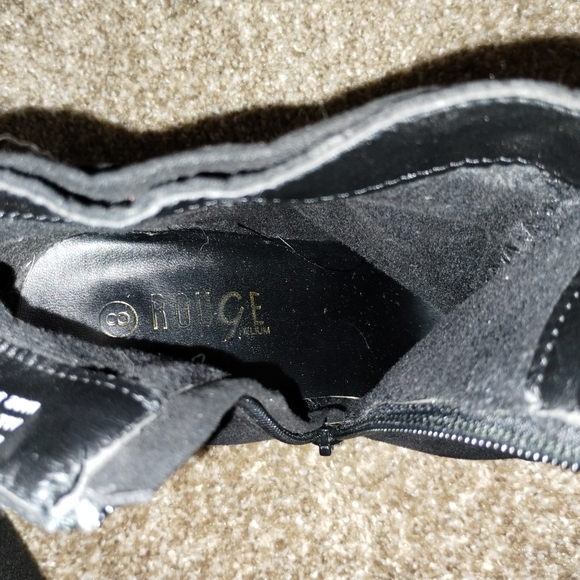 Women's Rogue Heels - Picture 5 of 5